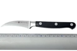 Zwilling - Professional « S » Éplucheur -Les Couteaux Soldes ZW31020 050 04 zwilling professional s 31020 050 tourneermes d4