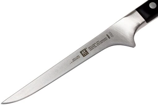 Zwilling Pro Couteau à Désosser 14cm, 38404-141 -Les Couteaux Soldes ZW38404 141 03 zwilling pro zw38404 141 03